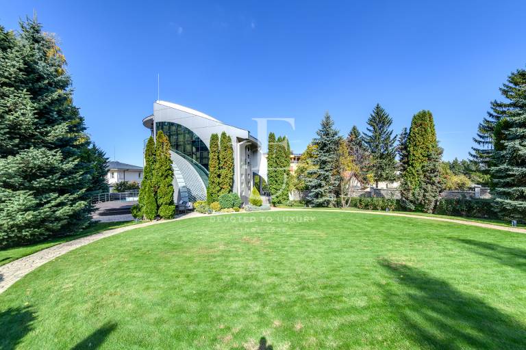 Magnificent single-family house in the sunniest part of Boyana