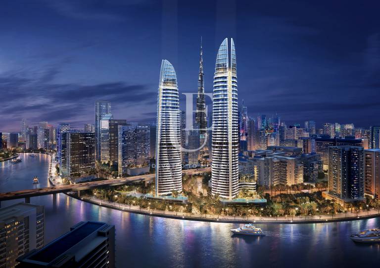 Луксозен тристаен апартамент в Business Bаy, Дубай