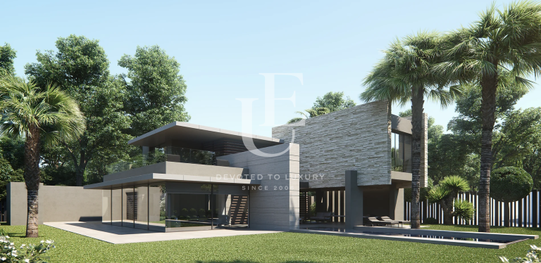 Modern house with high technology near the beach in Marbella