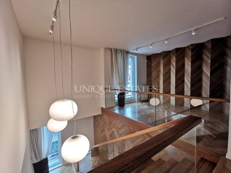 New, elegant four bedroom apartment next to the American Embassy