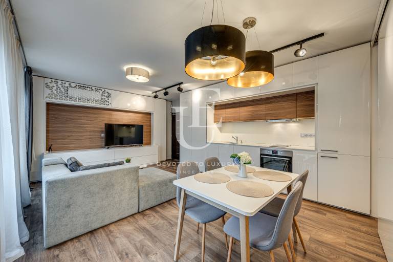 Designer two-bedroom apartment in Lozenets near the city center