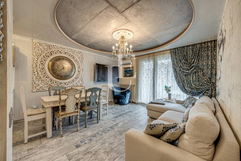 One-bedroom apartment for rent in the gated complex Flora Park