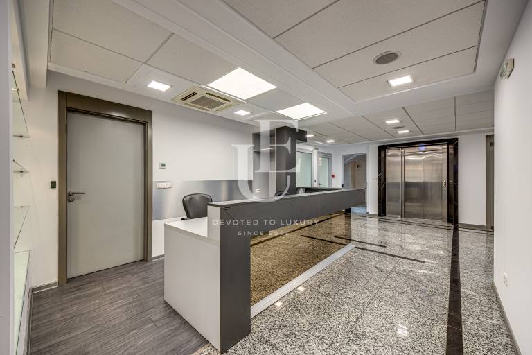 Panoramic luxury office in a premium building in Lozenets