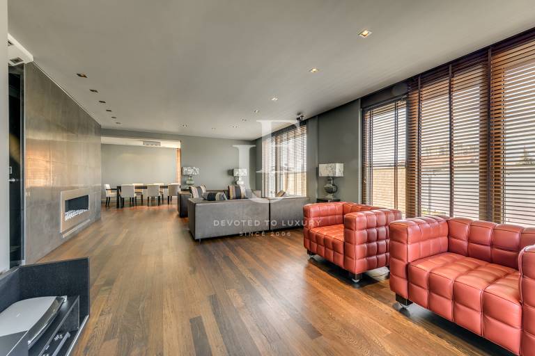 Penthouse with amazing views for rent