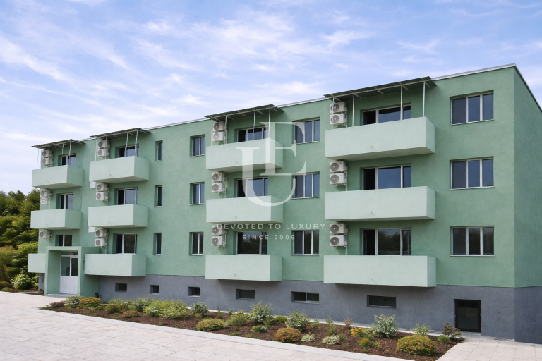 Building - dormitory for workers for sale in Sofia