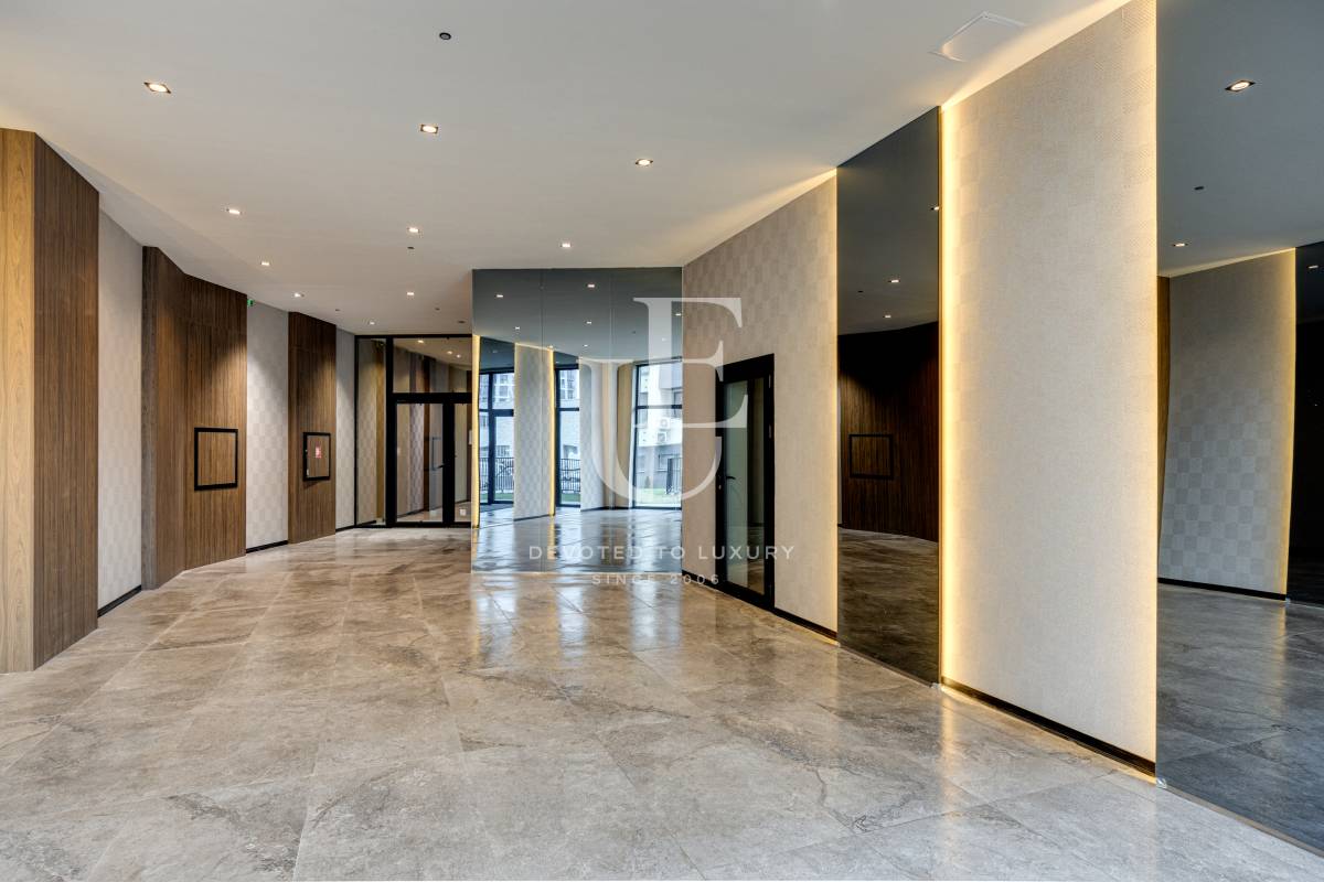 Closed complex with a modern urban vision - image 3