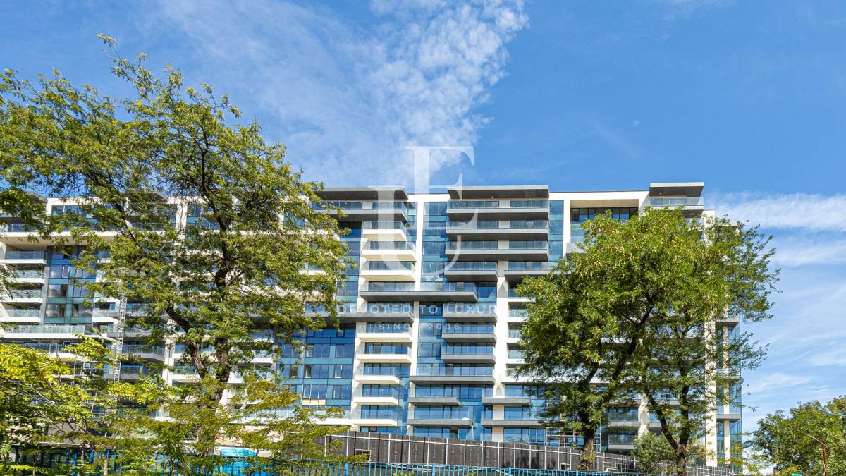 Tranquility in the heart of the city - image 3