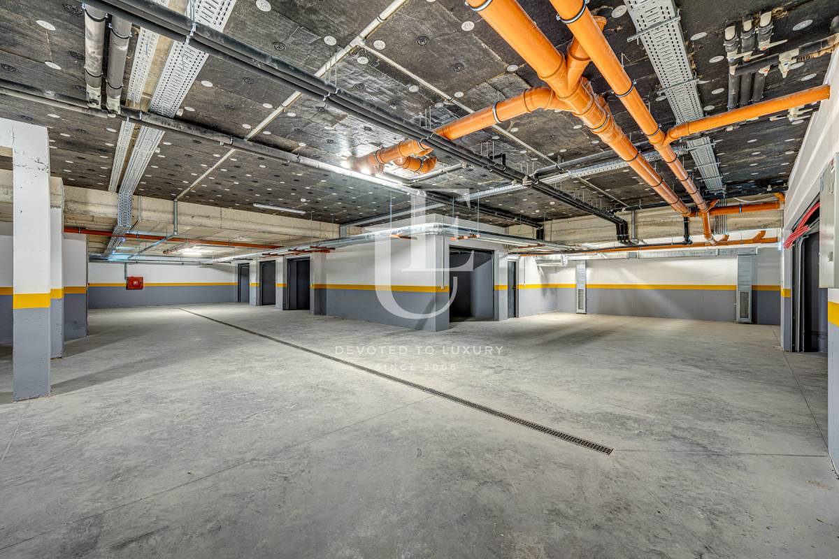 Престижна бутикова сграда в паркова среда - image 5