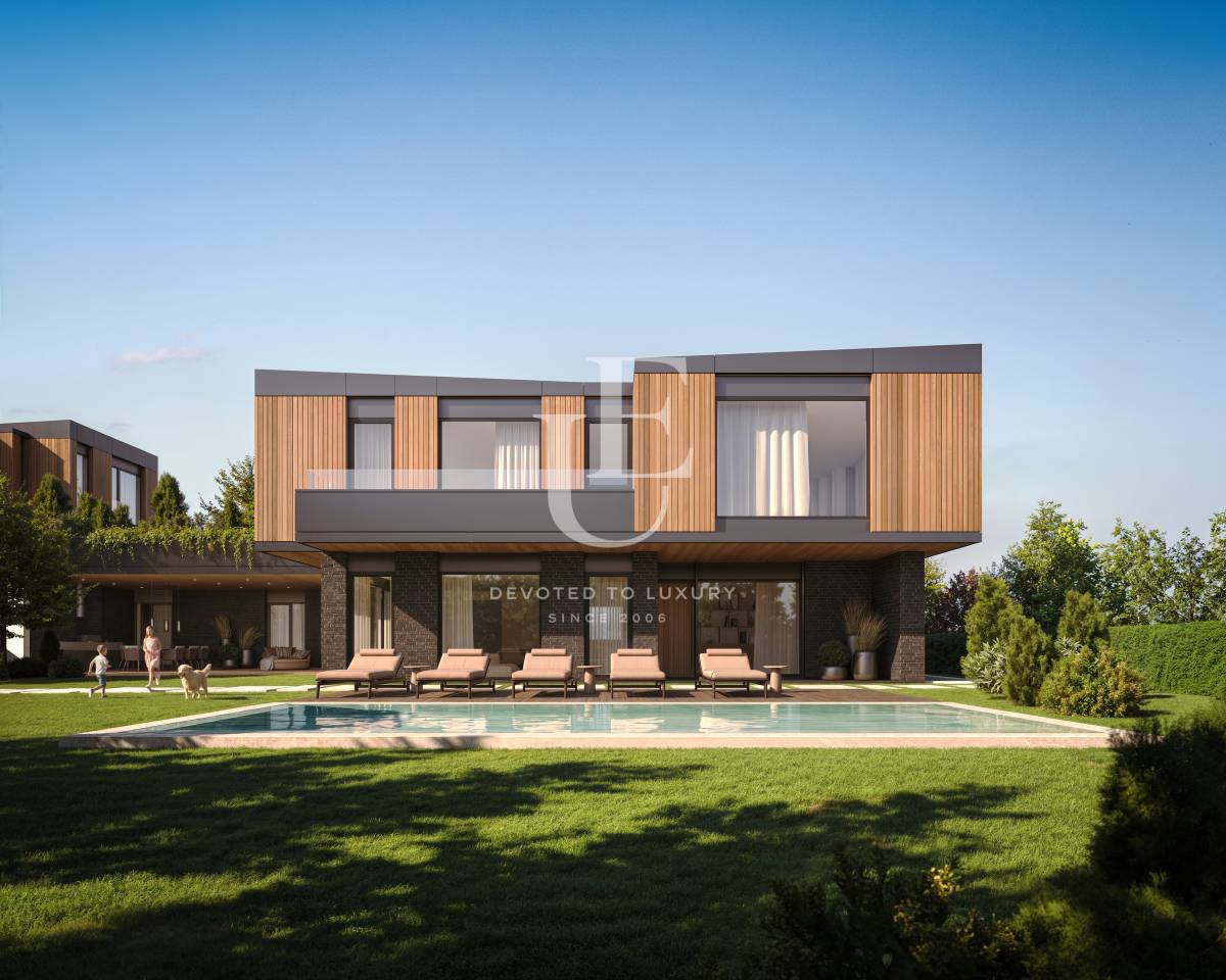 Luxury Single-Family Homes in the Heart of Malinova Dolina - image 1