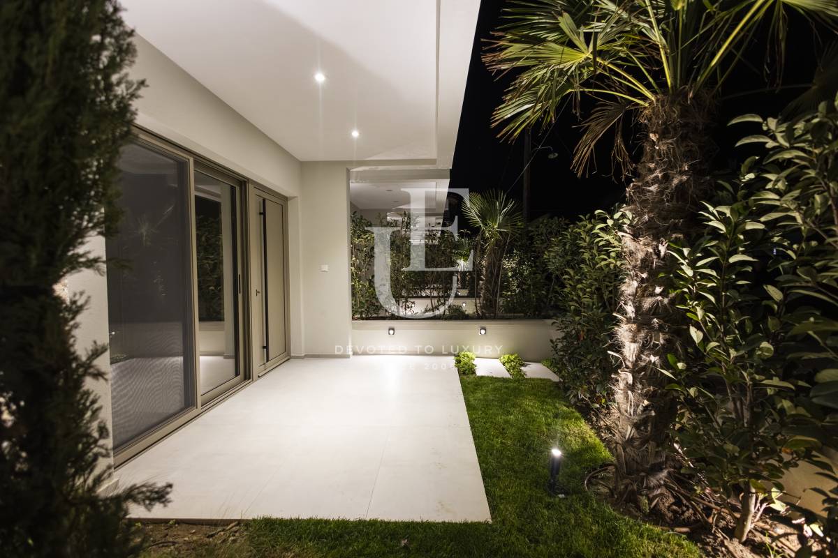 Модерен крайбрежен комплекс от редови къщи в Неа Потидеа, Касандра, Гърция - image 2