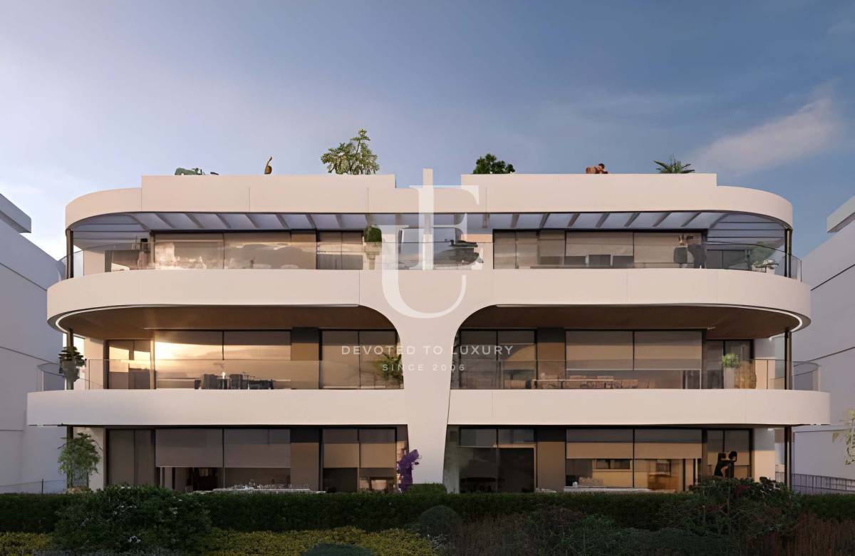 A new gated residential community between Marbella, Benahavis and Estepona - image 2