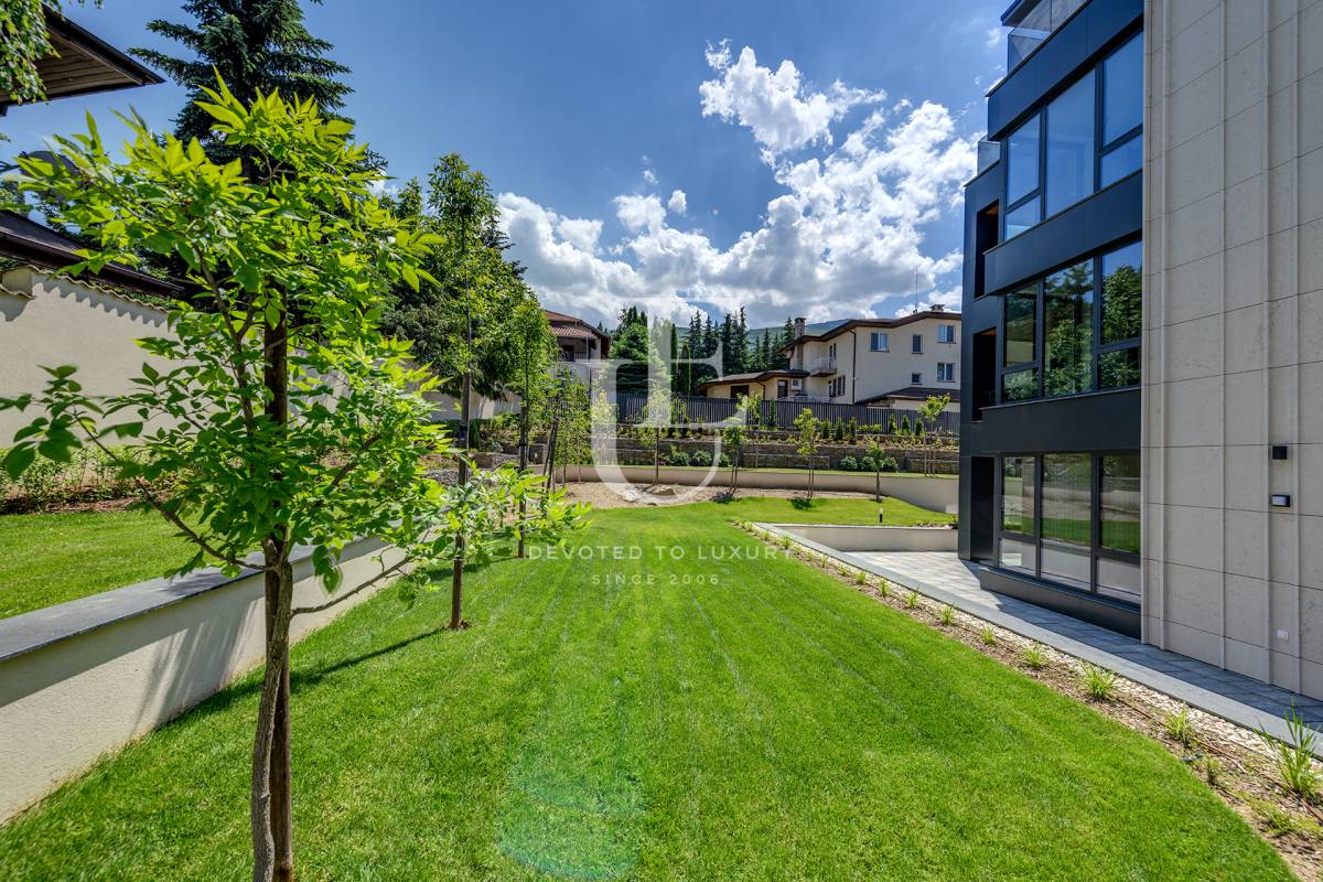 Boutique residential building with panoramic views of Vitosha and Sofia - image 5