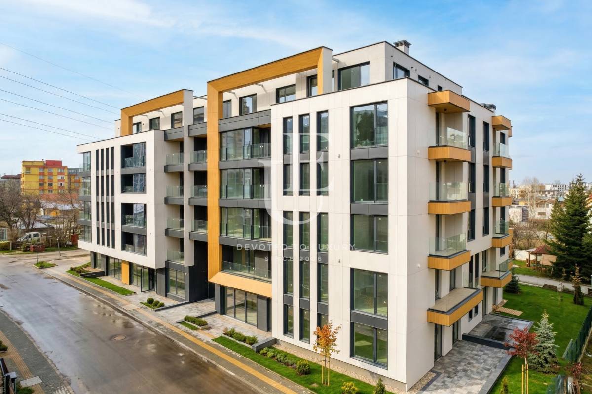 Modern residential building in a prestigious location - image 6