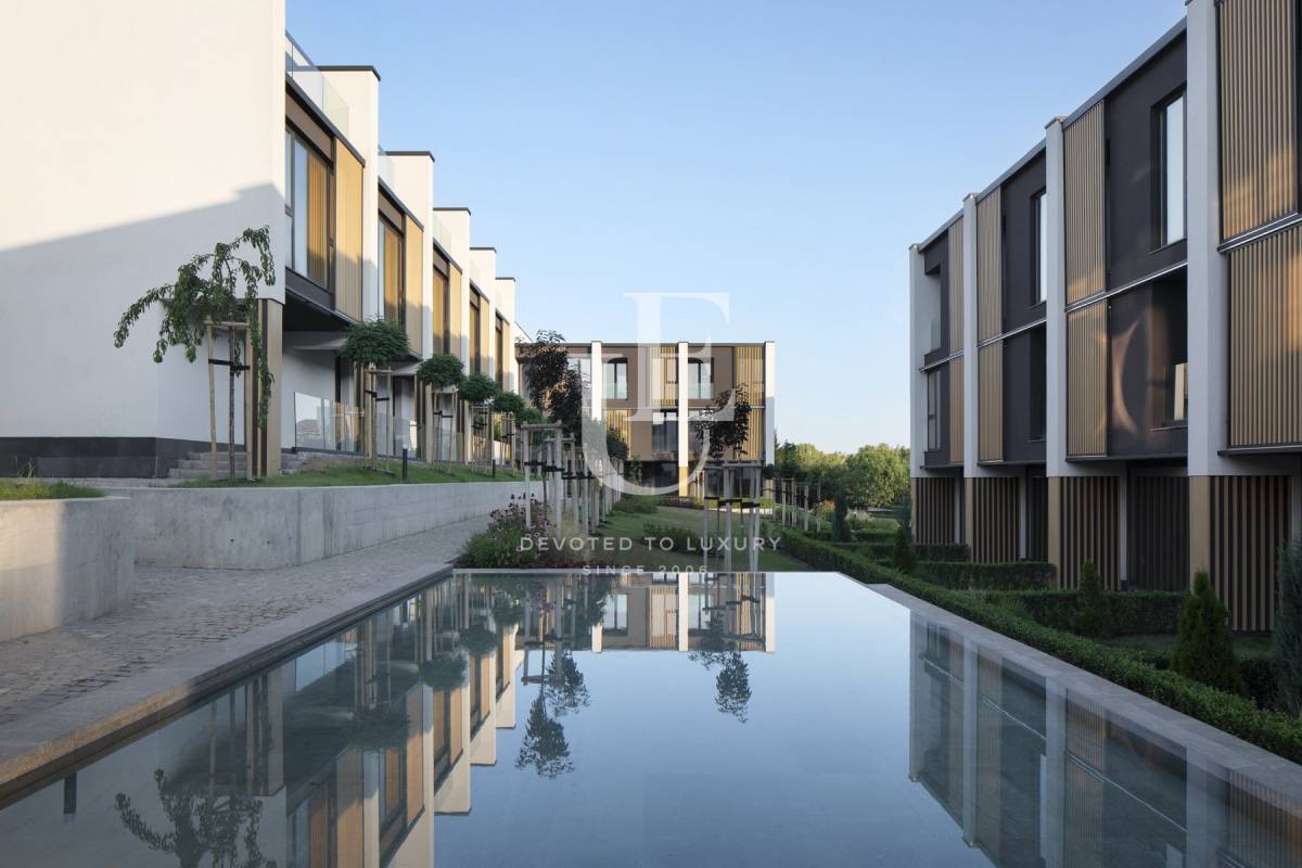 Boutique residential complex of row houses in Boyana district - image 4